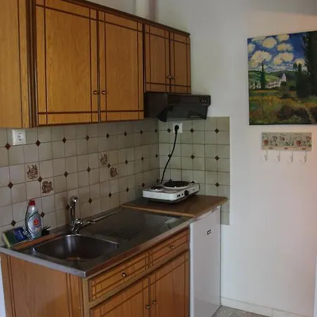 Patroudis House * Szkála Rahoníu