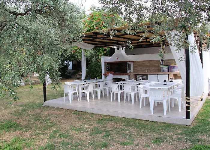 Apartament Patroudis House *