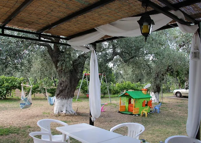 Apartament Patroudis House *